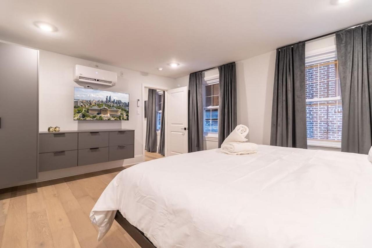 Thena Hotel - Spacious 1 Bedroom フィラデルフィア エクステリア 写真